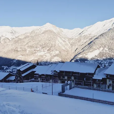 Apartment Renove Au Pied Des Pistes Avec Balcon Et Cuisine Equipee